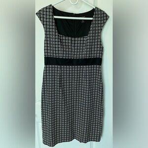 White House Black Market (WHBM) Dress